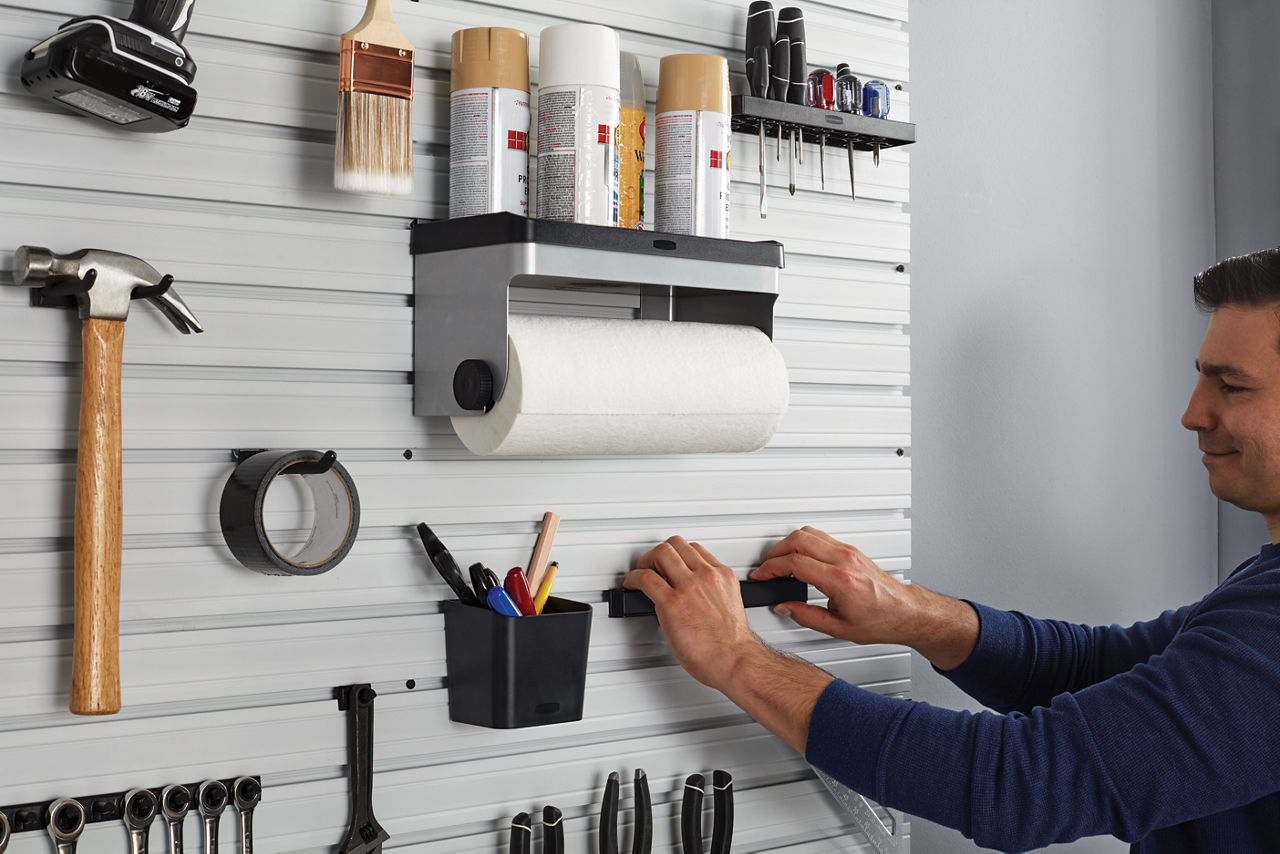 FastTrack® Wall Garage Magnetic Strip - US 4063