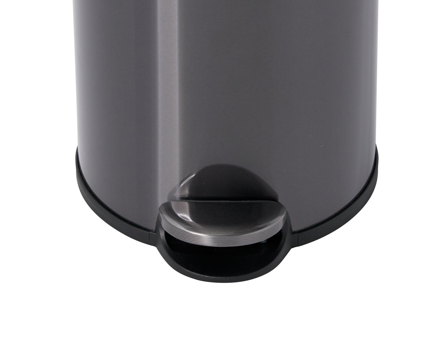 Stainless Steel Round Step-On Trash Can - US 9565